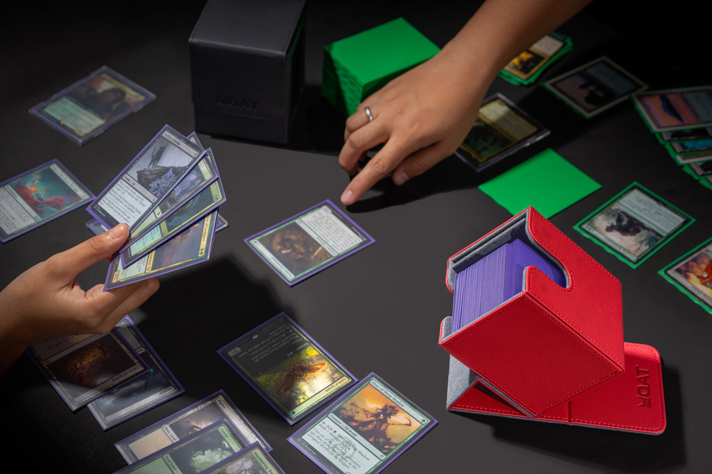 QAT Showcase Deck Box